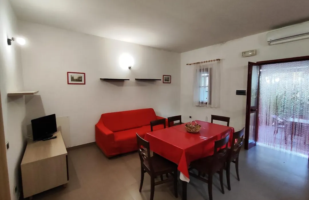 Villa Pizzomunno a Vieste con accesso diretto alla Spiaggia di Pizzomunno-1