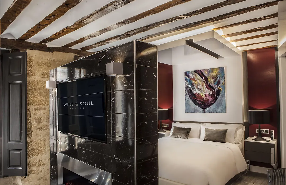 Wine & Soul Suites-1