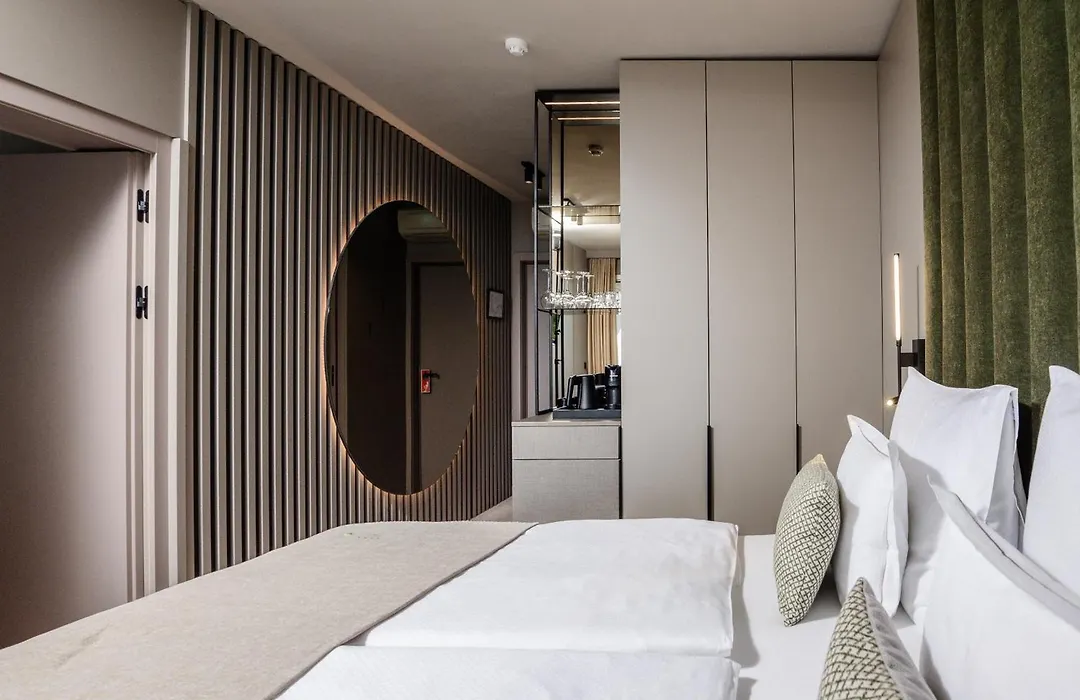 Hotel Malin-1