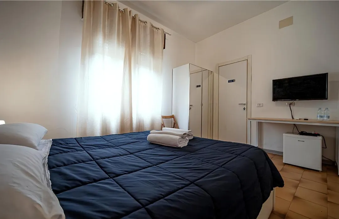 Bed Rho Fiera - Milano Galeazzi-1
