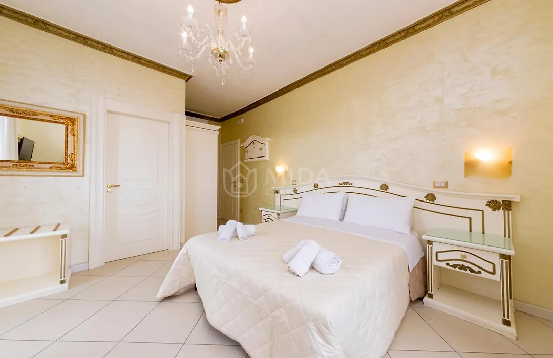 Dio Del Mare Luxury Room-1