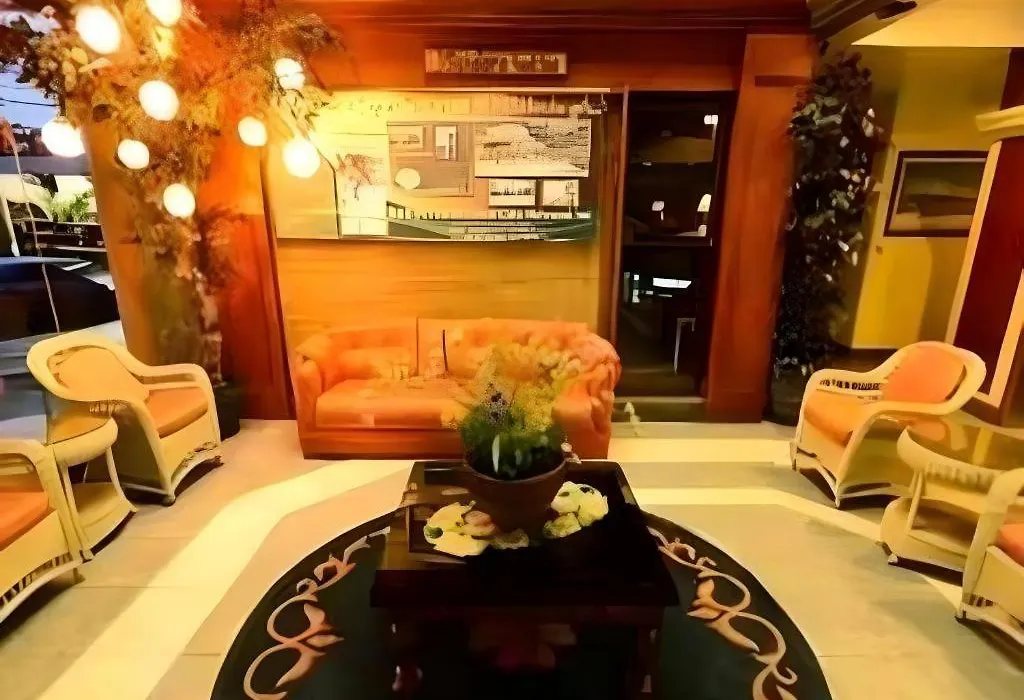 Richmond Plaza Hotel-1
