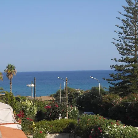 Samoa Beach-3