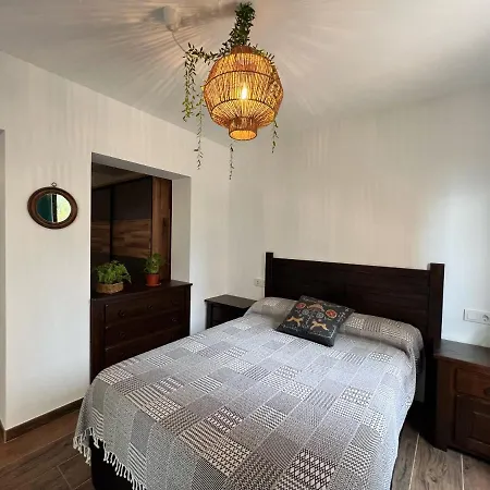 Casita con encanto a 200m de la playa-2