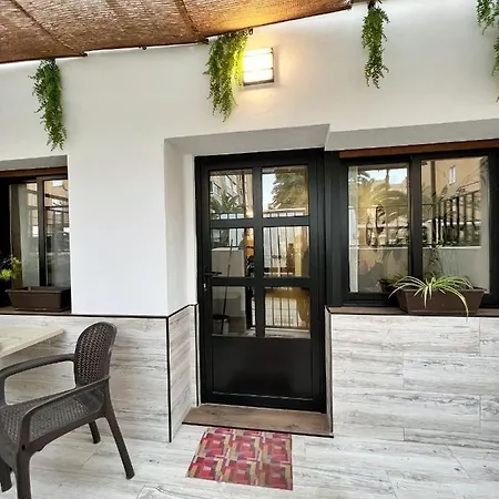 Casita con encanto a 200m de la playa-3