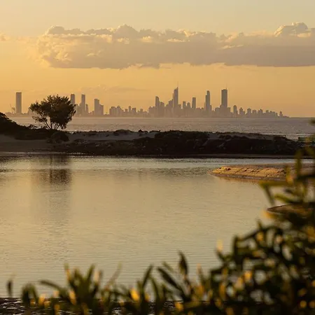 Currumbin Beachside Retreat-3