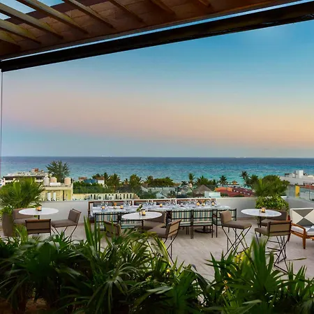 Hyatt Centric Playa Del Carmen - Downtown House & Beach House (Adults Only)-3