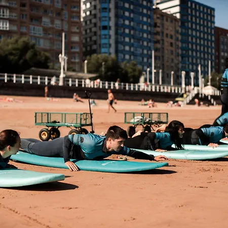 Gijon Surf Hostel-2