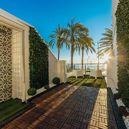 Hostal Luxury Nit I Dia-3
