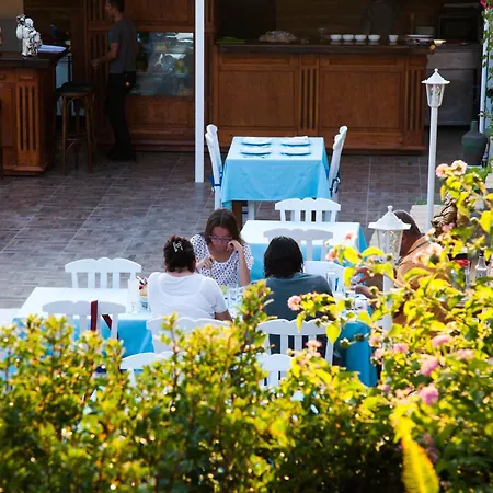 Sunset Villa Hotel-3