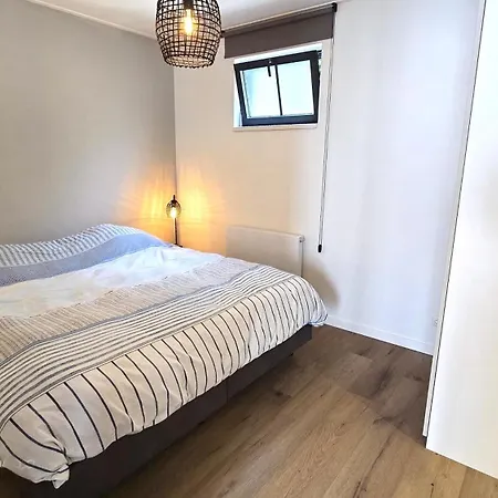 Dwp47 - Holiday Home With Own Beach Entrance-3