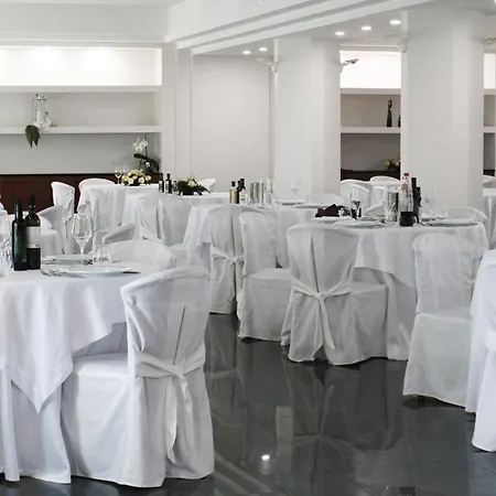 Hotel Solaris-2