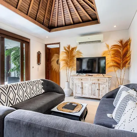 Kejora Beachfront Estate - Villa Murni Moments From Sanur Beach-2