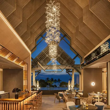Le Meridien Khao Lak Resort & Spa-2