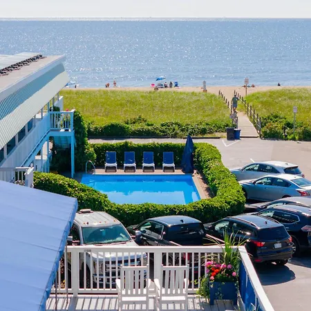 The Edgewater-3