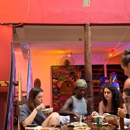 Mais Que Nada Itacaré - Hostel, Bar&Breakfast-3