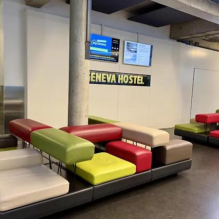 Geneva Hostel-3