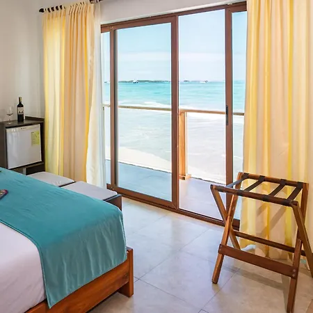 Cormorant Beach House-2
