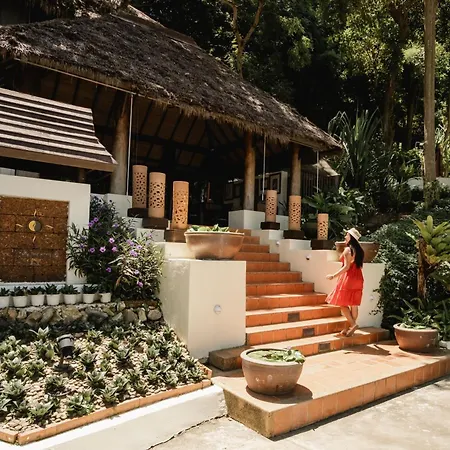 Le Vimarn Cottages & Spa-3