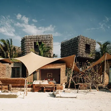 Nomade Temple Holbox-3