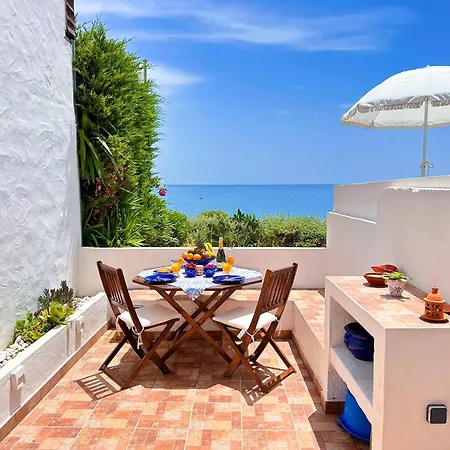 Charming Algarvianoceanfront Townhouse By Becherish-2