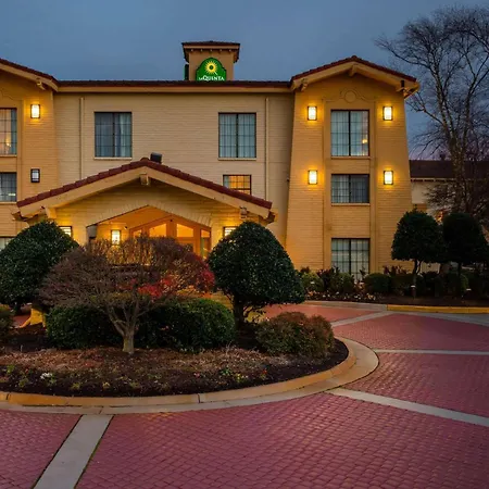 La Quinta Inn By Wyndham Norfolk Virginia Beach-3
