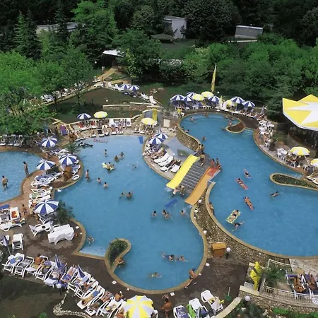 Vita Park Hotel & Aqua Park-2
