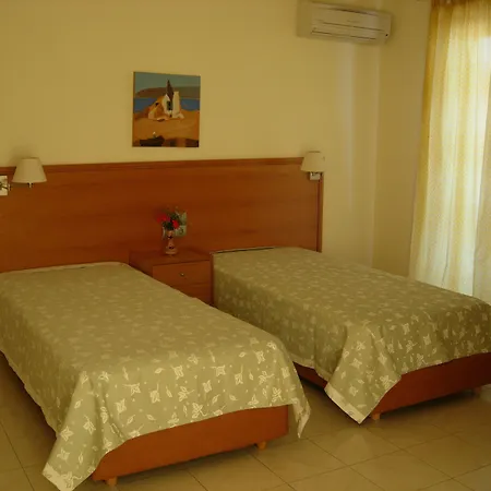 Philippos Studios & Apartments-2