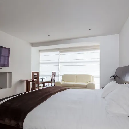 Suites Casa 95-2