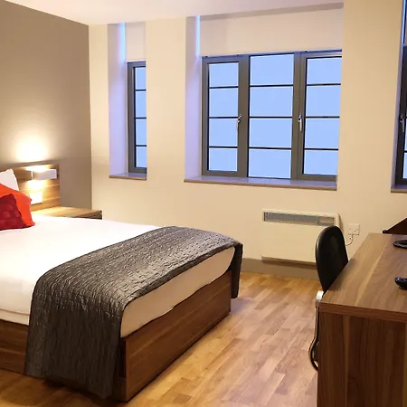 The Mitre Hotel Brighton-3
