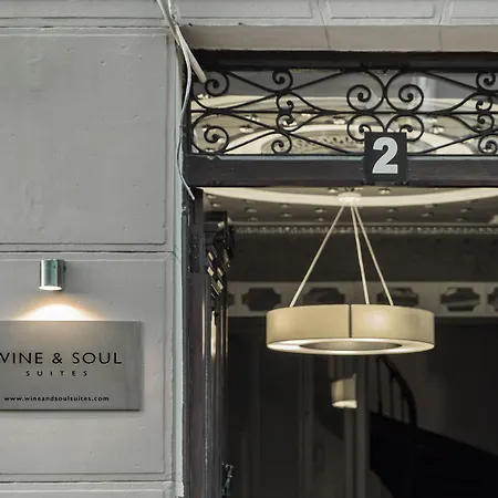 Wine & Soul Suites-3