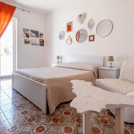 In Riva al Mare B&B-2