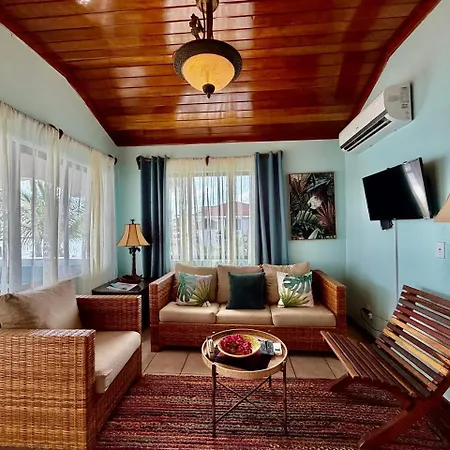 Isla Bonita Yacht Club-3