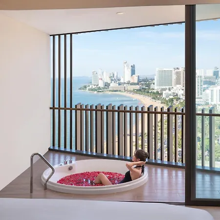 Hilton Pattaya-2