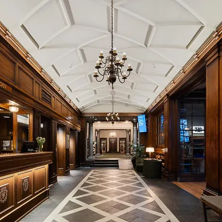 Grand Hotel Terminus-3