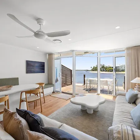 Skippers Cove Waterfront Resort-2