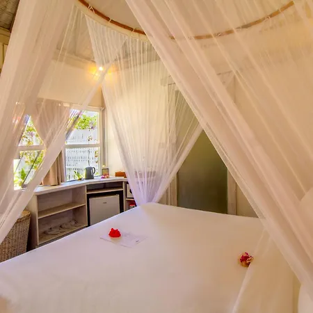 Ora Resort Gili Meno-3