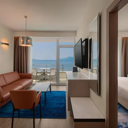 Hilton Rijeka Costabella Beach Resort And Spa-2
