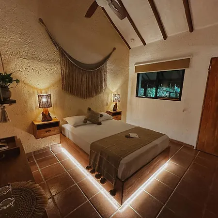Hotel Casa Colibri-3