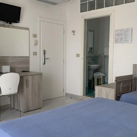 Hotel Monti-3
