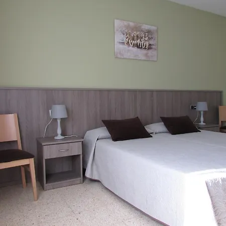 Hostal Can Bassalis-3