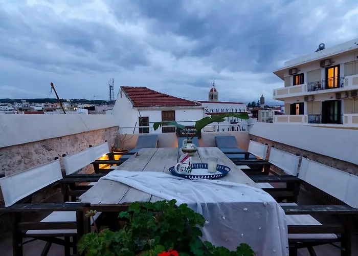 Smaragdi Boutique