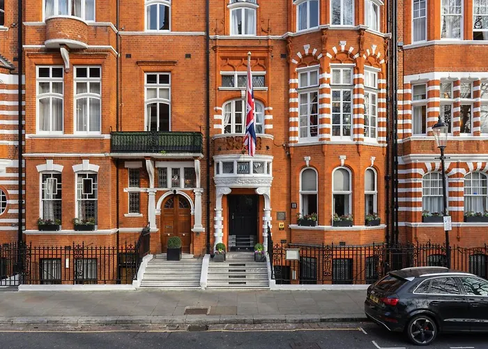 11 Cadogan Gardens And The Apartments