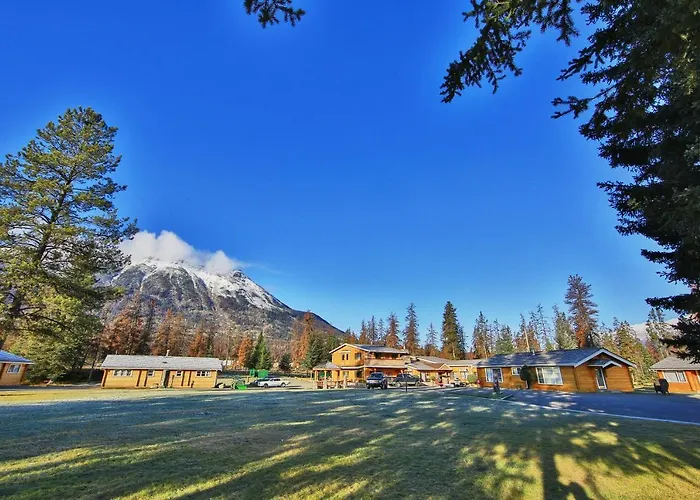 Hotel with view: Jasper House Bungalows