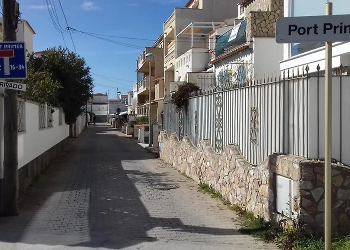 Hotel cerca del colegio: Marina Residencial