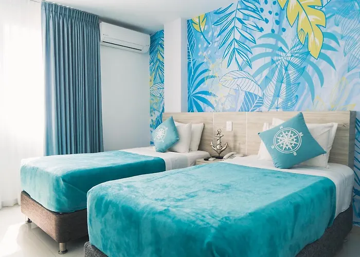 Hotel do aeroporto: Sea Colors Hotel