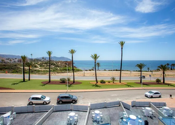 Hotel cerca del colegio: Apartamentos Buendía