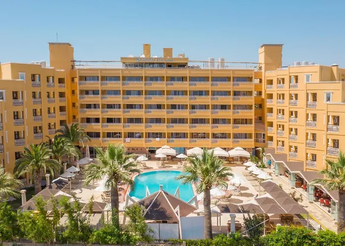 Ping Pong hotel: Hotel Esra And Family Suites