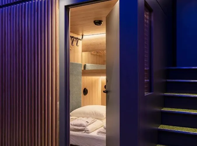 Central hotel: Cab20