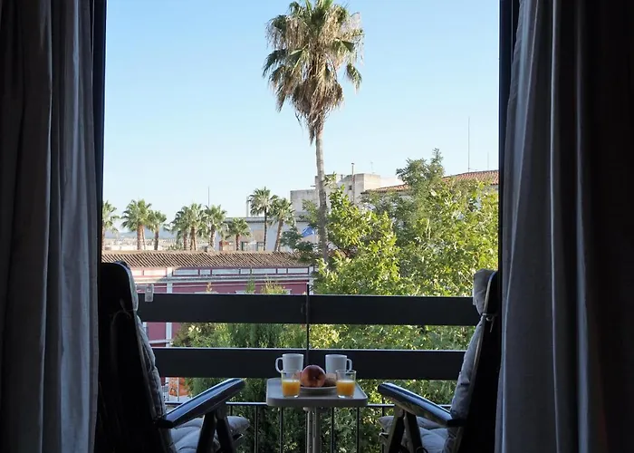 Hotel que admite mascotas: Apartamentos IMPLUVIUM plaza del Parador